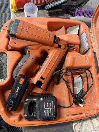 Paslode angled finish bailer - angled,